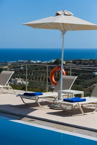 Diamantis Villa, Serene Oasis with SeaViews gallery image 4