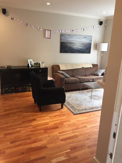 Living area (view from doorway)