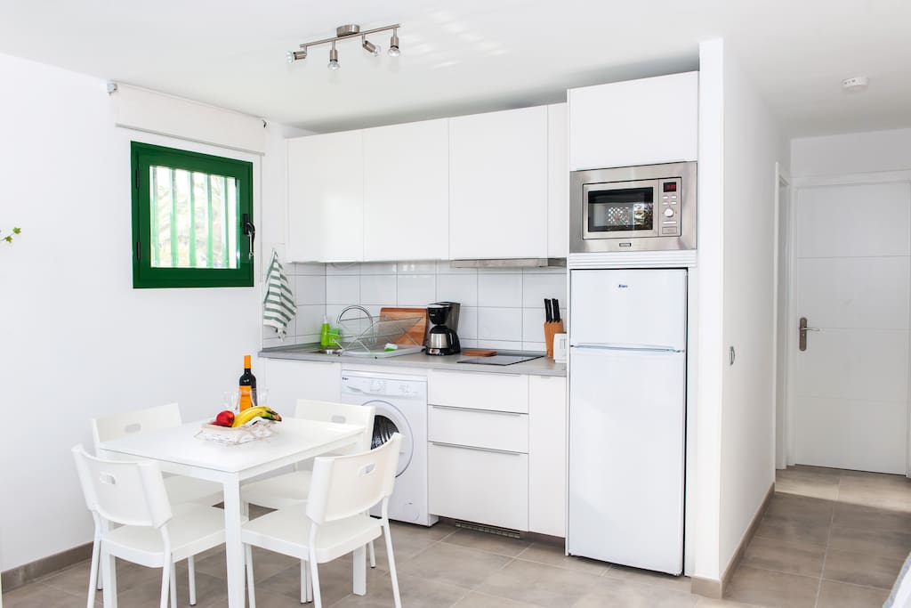Stylishly efficient kitchen - Cocina completamente equipada