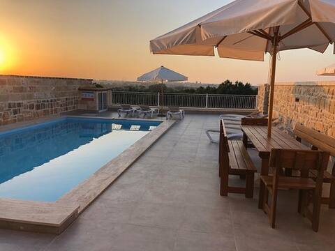 Villa Mercury-Modern villa with large private pool
