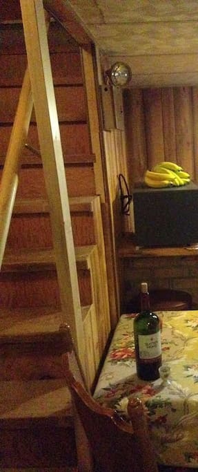 Upstairs to full kitchen