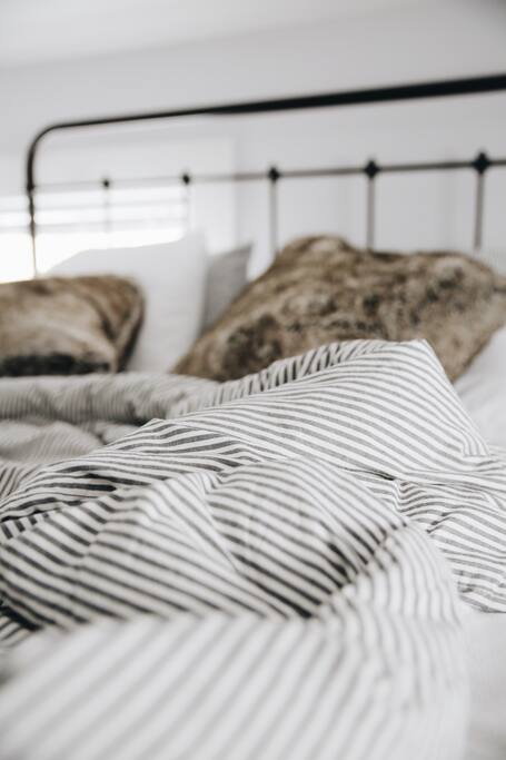 Romantic room, ticking stripe comforter