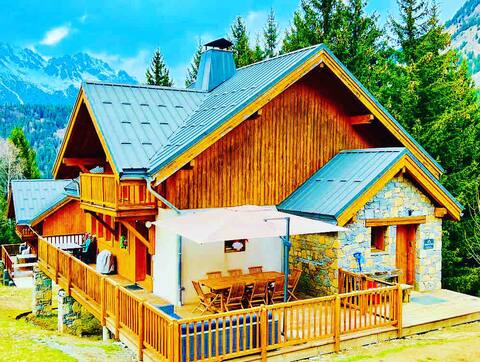 Ski-in Ski-out Chalet, in beautiful & snow-sure Oz