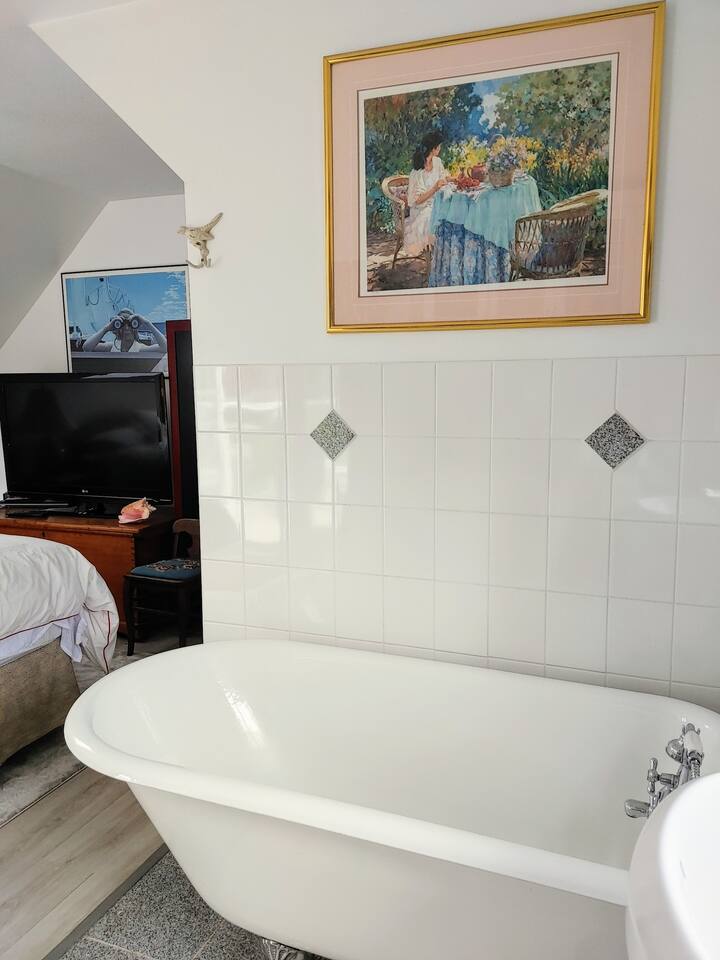 ZEN Private Suite