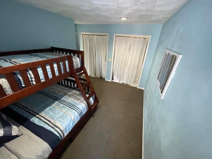 საძინებელი 2