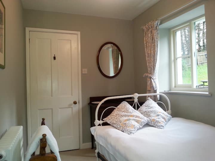 ห้องนอนเดี่ยว - ด้านคู่