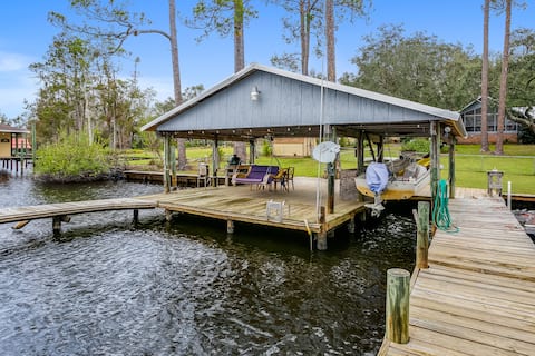 Lazy Creek Retreat w/Dolphin Sightings!