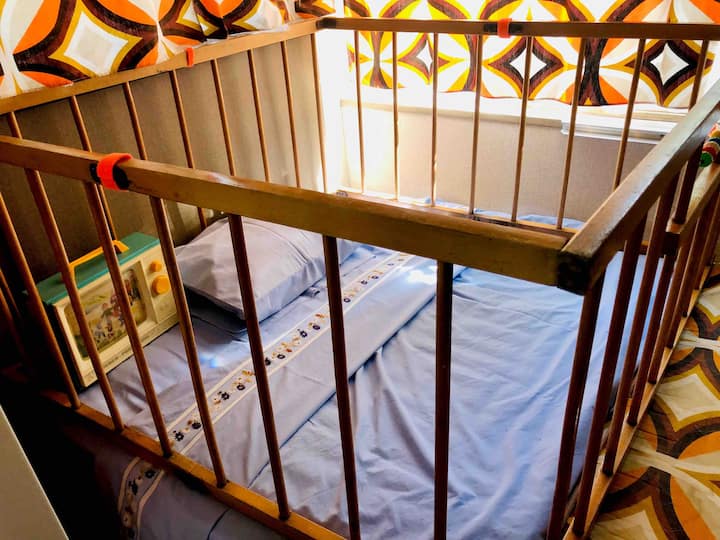 มุมเตียงเด็ก…
