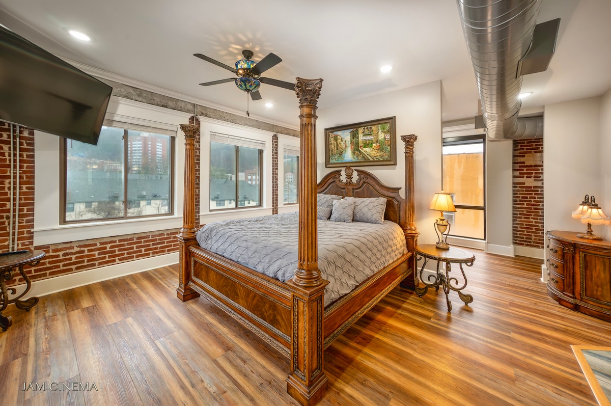 l'appartement  MINESOTAスウェット　ハロハロ！ s-l1200.jpg