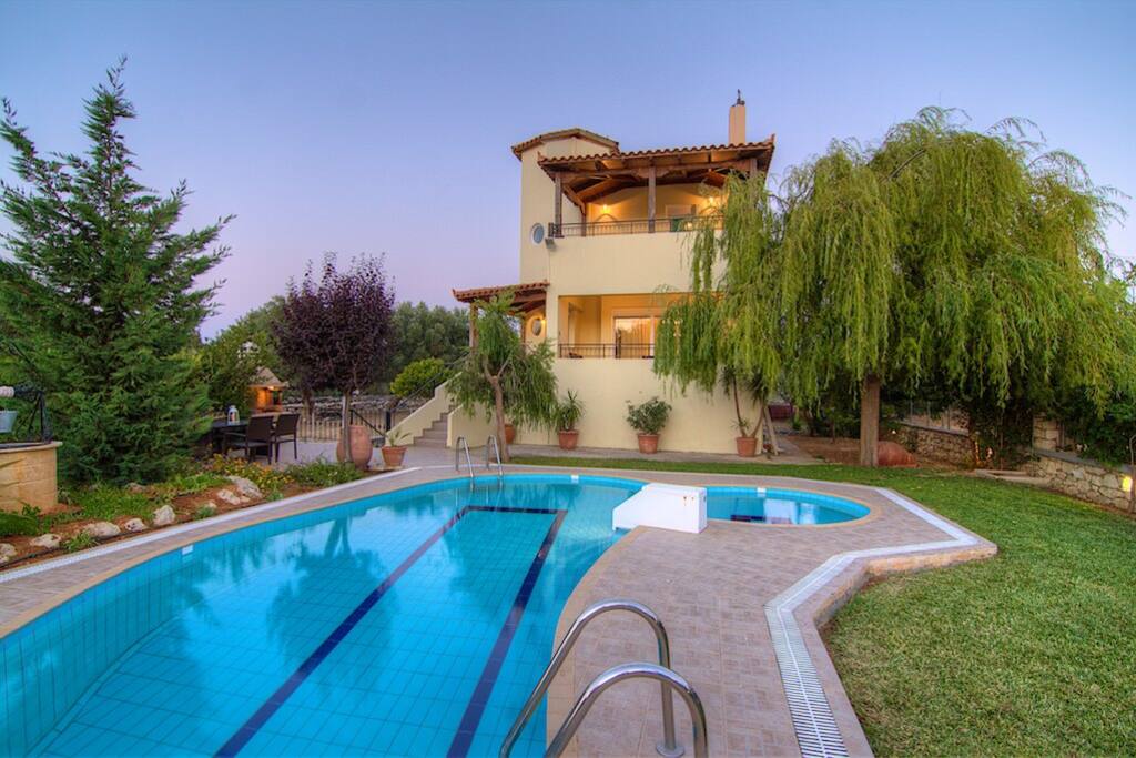 great pool area