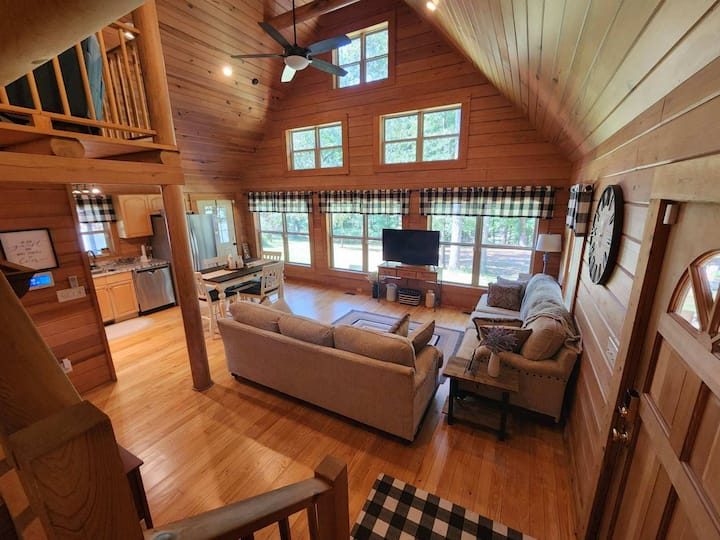 Log Home On Lake Marion Inlet W/private Dock. - South Carolina