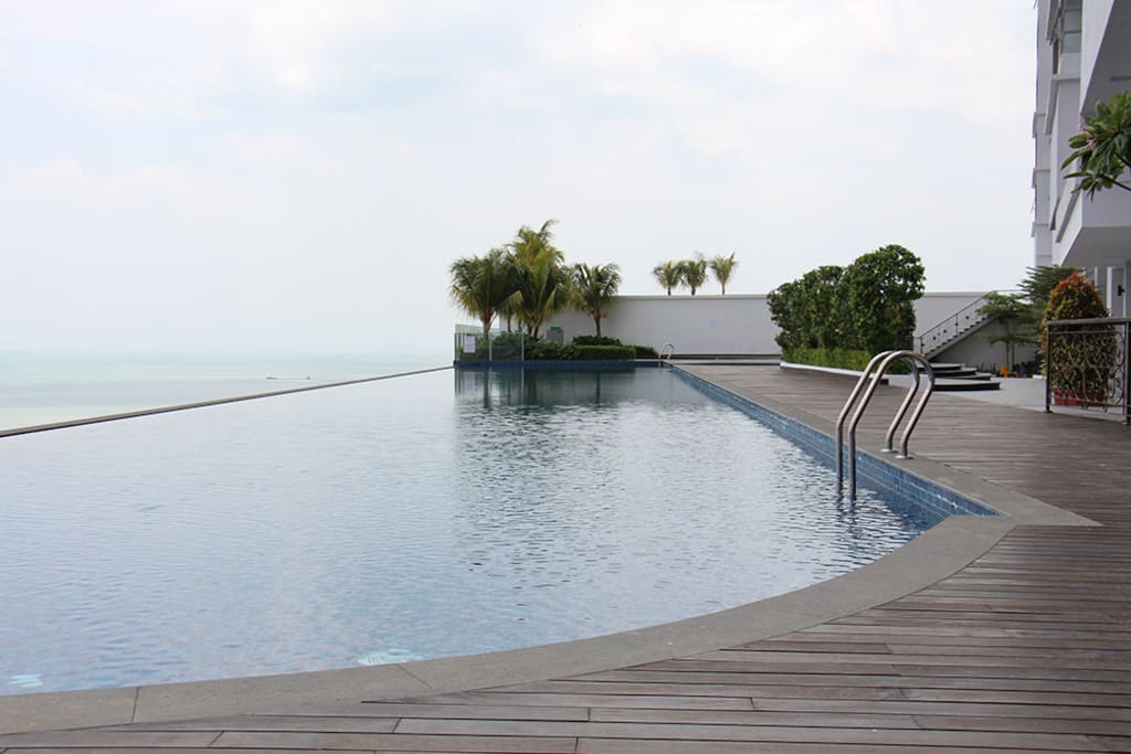 Infinity Pool with Sea view