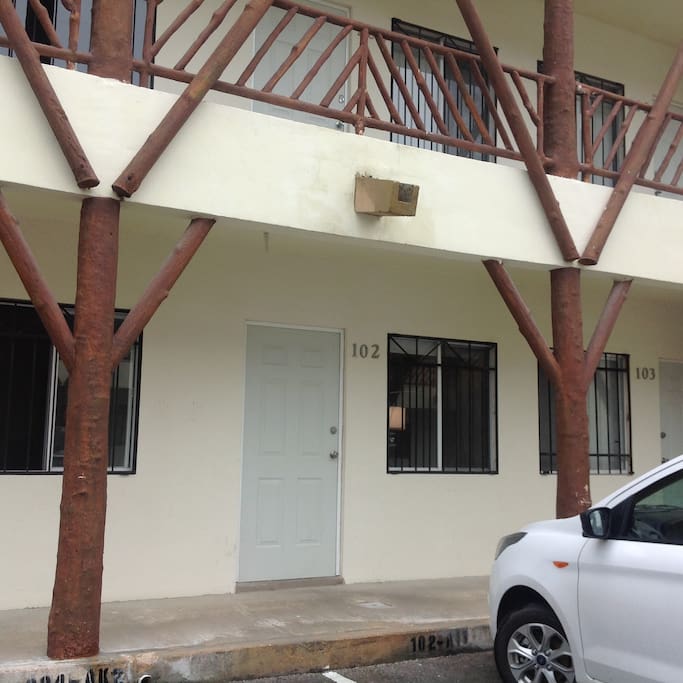Main entrance. Parking right in front.