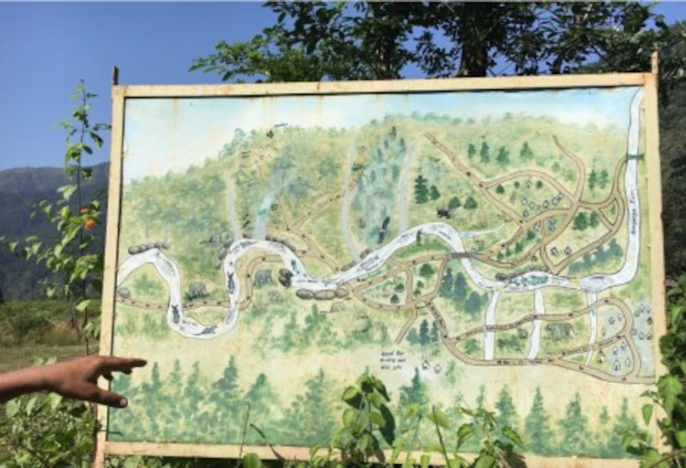 With hand painted ( some faded ) maps guiding you along the way