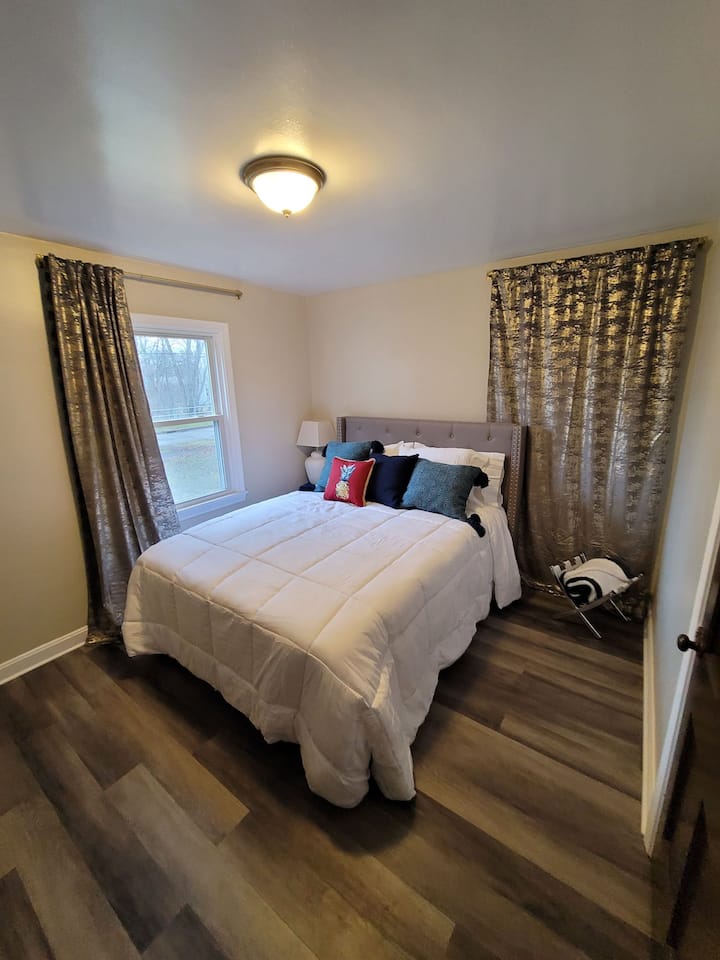 غرفة النوم 2