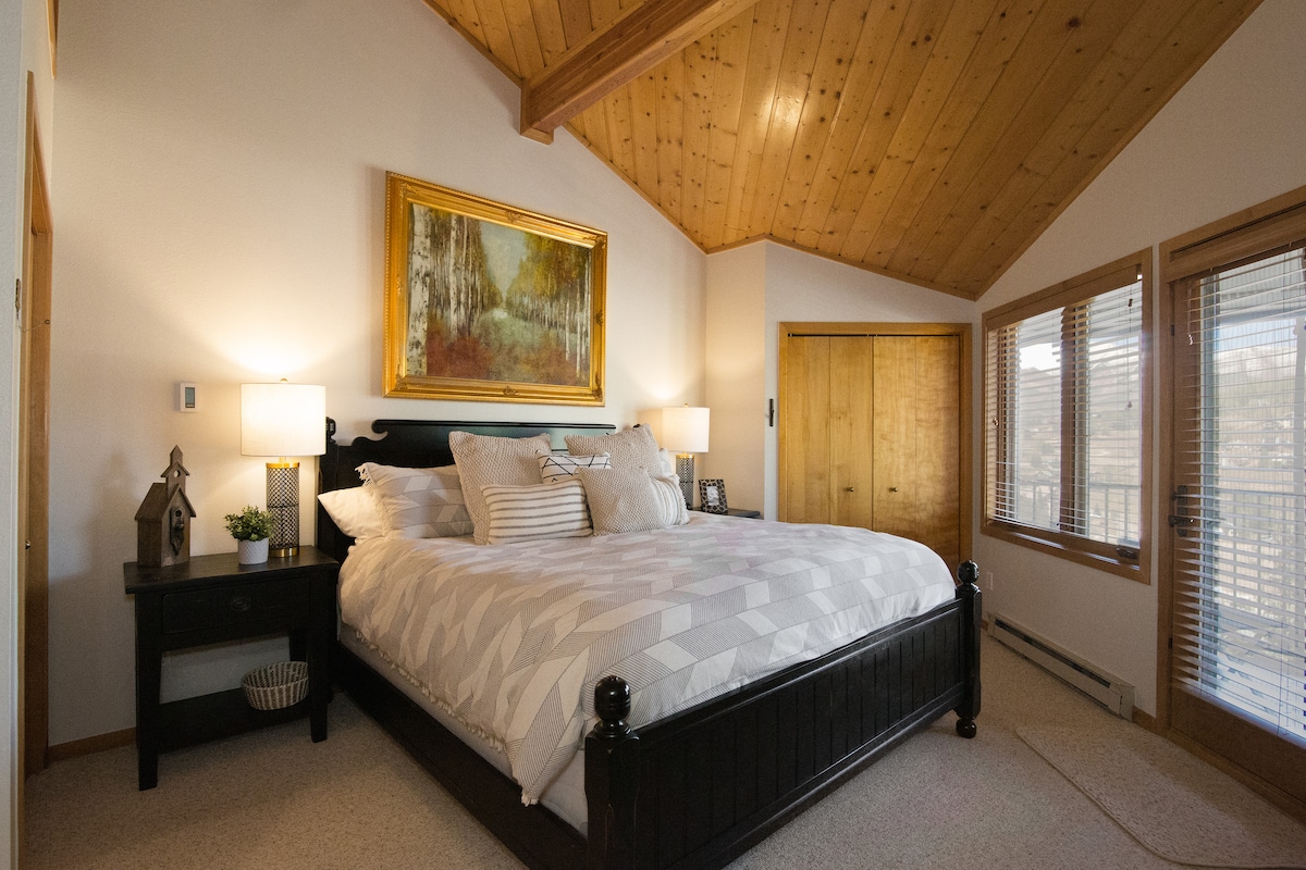 Dormitorio principal con vistas