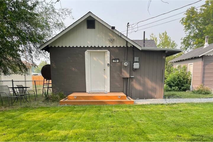 Modern Style - Tiny House w/Washer and Dryer - Tiny houses for Rent in