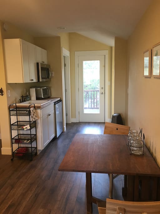Kitchenette.