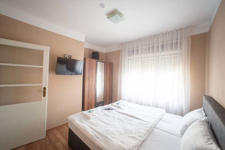 غرفة النوم 1/ Schlafzimmer 1/ غرفة النوم 1