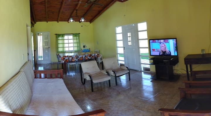 Casa De Campo Virgen Del Rosario. 
3456 470198 - Federación
