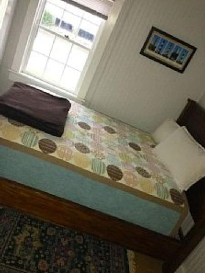 3rd bedroom with double bed.