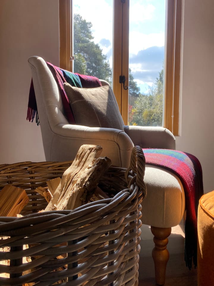 Boutique Barn In Surrey Hills - Fab Pub 2mins Walk - Godalming