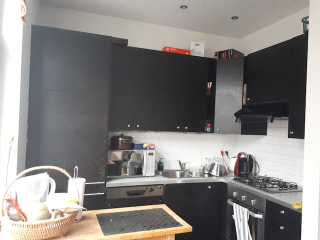 Airbnb Etterbeek Vacation Rentals Places To Stay