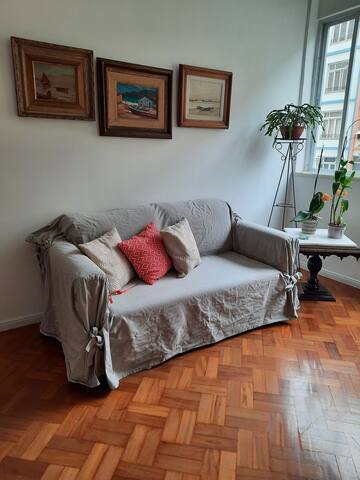 Apartamento confortável em Copacabana gallery image 2