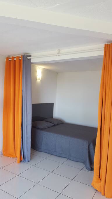 Chambre 2 climatisée
