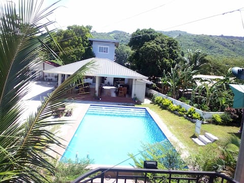 2-BR Villa with Pool & Beach Access