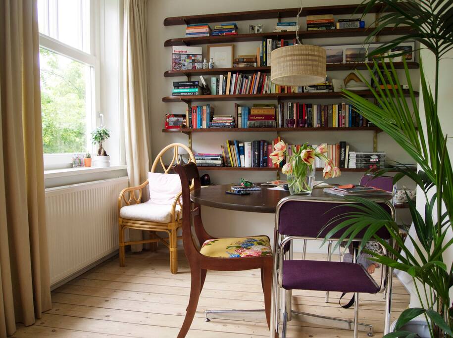 The library;)