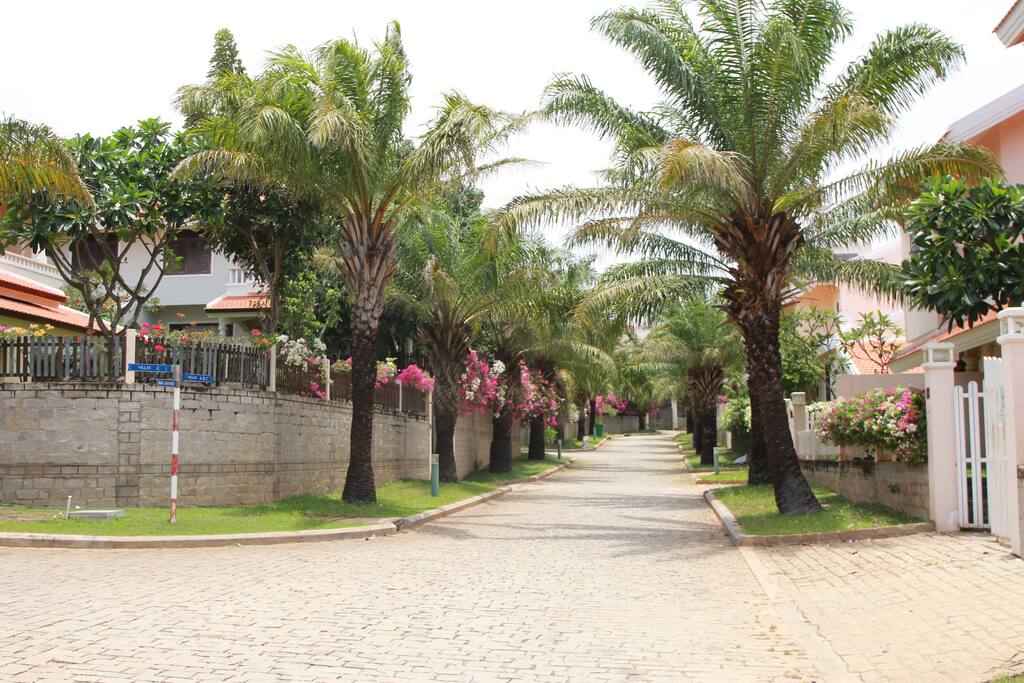 Walking on this inner road of the compound, you should see our property on the right.