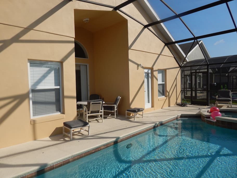 Pool deck and covered patio area