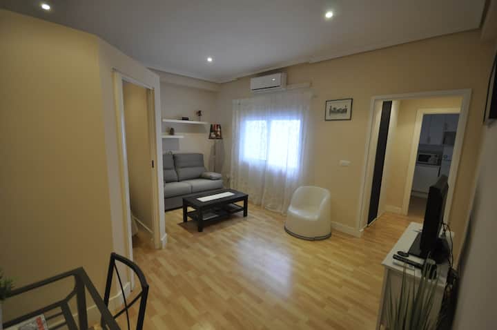 Center Of Seville 300 M. From Cathedral-wifi - Seville