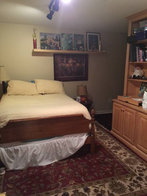 Full bed with lines