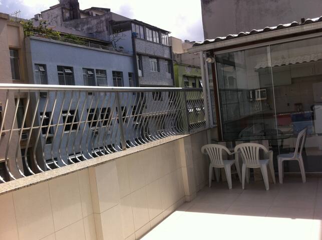 Duplex penthouse near the beach gallery image 3