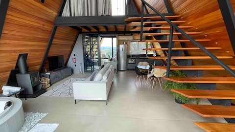 Successful Airbnb property: Amanhecer Parador do Sol Cabin in Alfredo Wagner