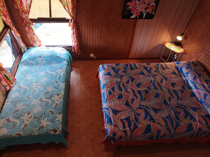 طابق أرضي وسرير مزدوج واحد وسرير واحد
بإطلالة علوية