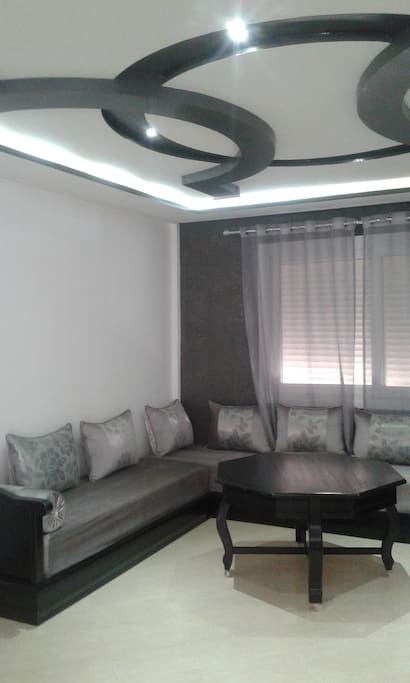 SALON