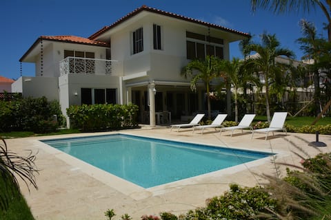 Golfview Villa 57 Cocotal Golf & Country Club