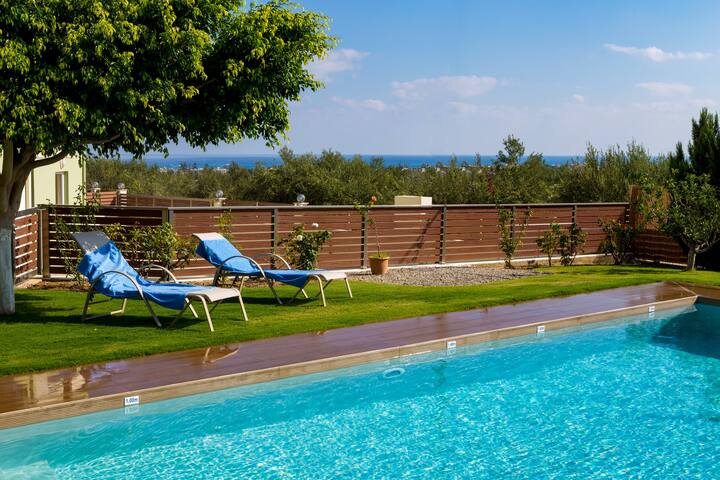 Villa Dimokratia-Private pool-Luxury & Comfort! gallery image 5