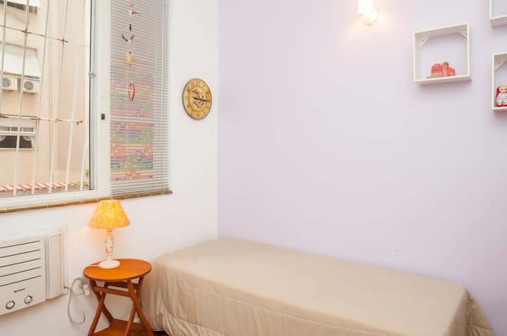 საძინებელი 1