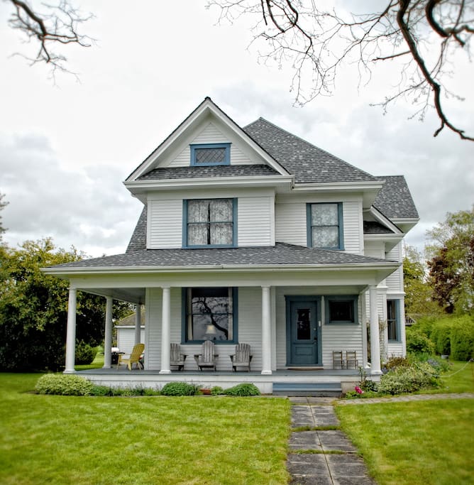 Historic Farm House Sleeps Up To 10 Houses For Rent In Coupeville