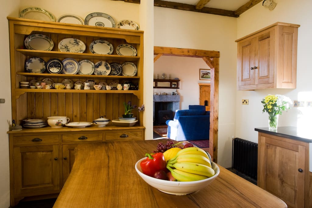 Kinvara Luxurious 18th Century Schoolhouse Houses for Rent in Kinvara