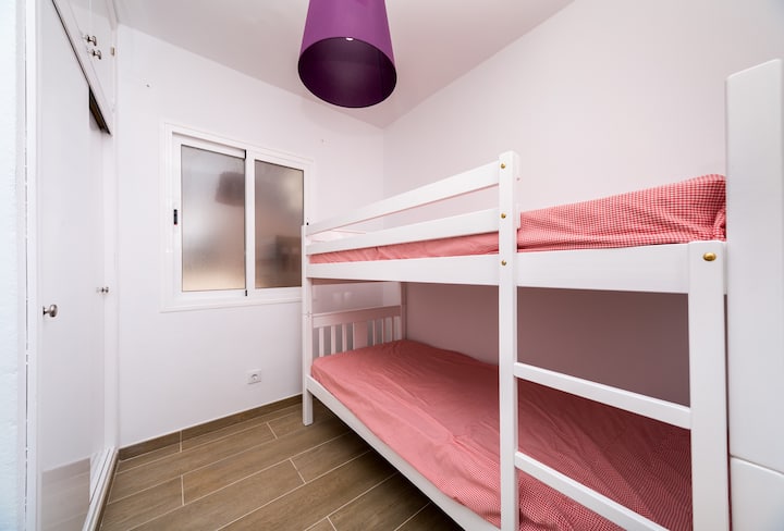 Bedroom 3 (bulk bed)