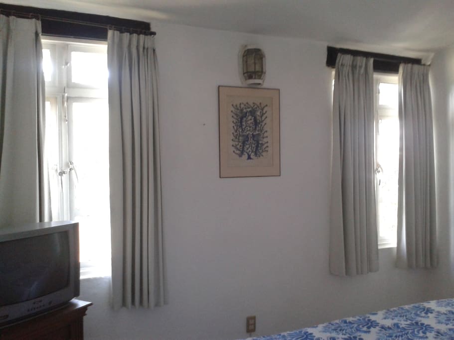 King Size Bedroom (Upstairs)