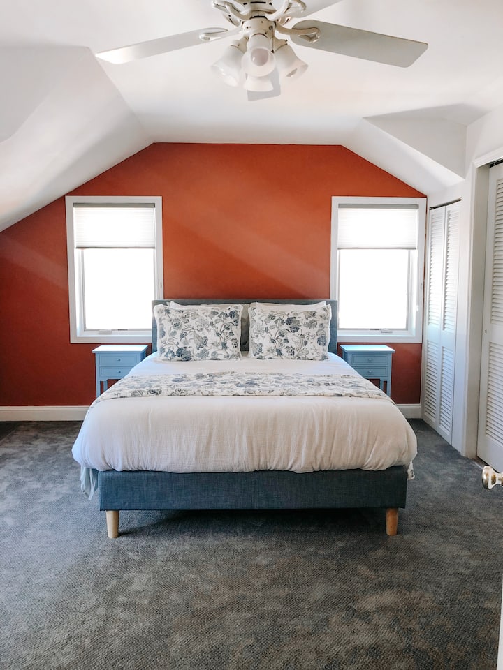 חדר שינה למעלה 