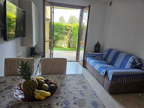 "Al mar" with garden