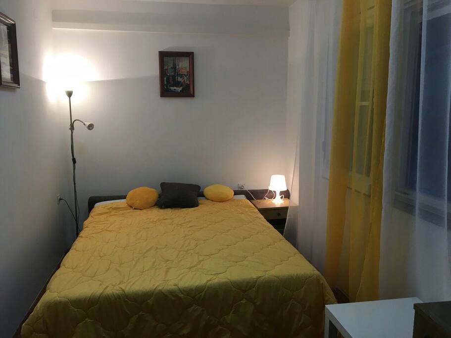 Bedroom no.2 with pull out sofa