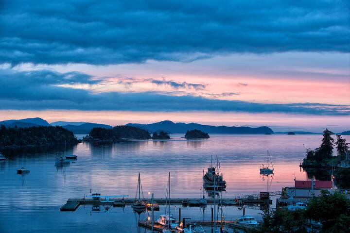 Full Condo – 2bdrm – 2 bath on Salt Spring Island gallery image 4